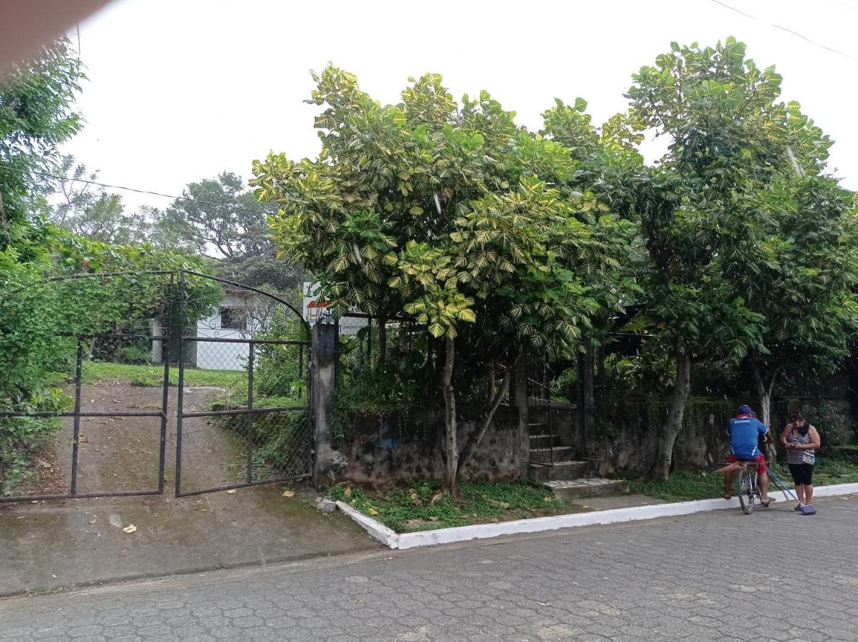 Loren'S House Moyogalpa Exterior foto